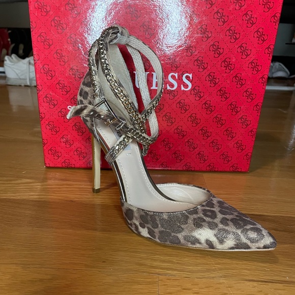 Guess shoes - Picture 3 of 5
